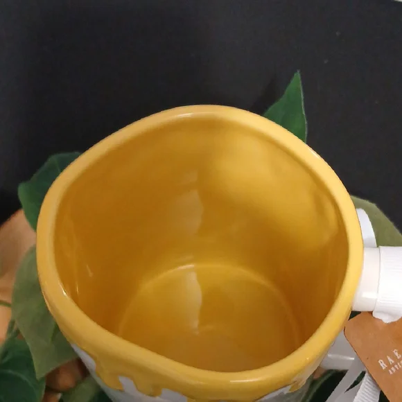 New!! Rae Dunn x Disney Winnie The Pooh Mug with Yellow Honey Drip Design NWT - Picture 4 of 6